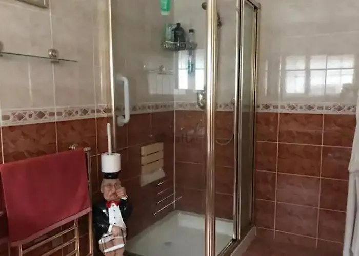 Private Comfortable Bedroom Проживание в семье